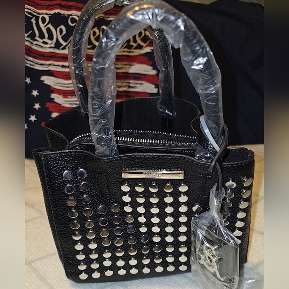 Steve Madden bevelyn black Satchel with silver studs NWT - Picture 6 of 6